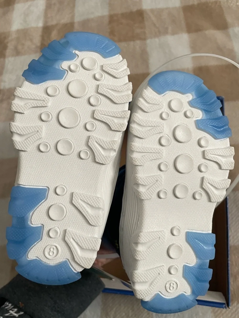 NEW IN BOX Blue and Light Blue Paw Patrol Kids Winter Boots Size 8